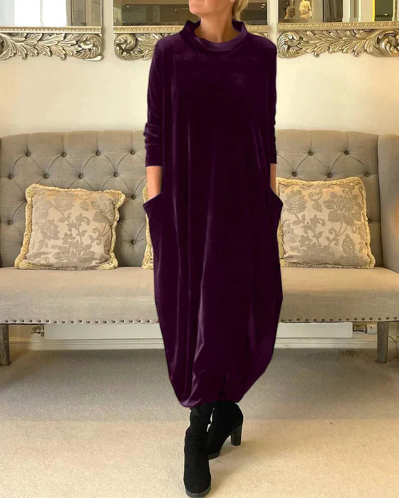 Janet | Elegant Velvet Winter Dress with Pockets