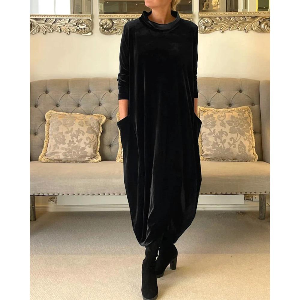 Janet | Elegant Velvet Winter Dress with Pockets
